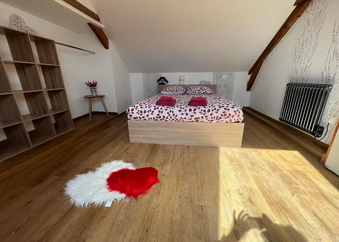 Des 2r بيت للعطل