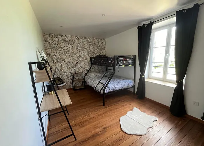 Des 2r بيت للعطل